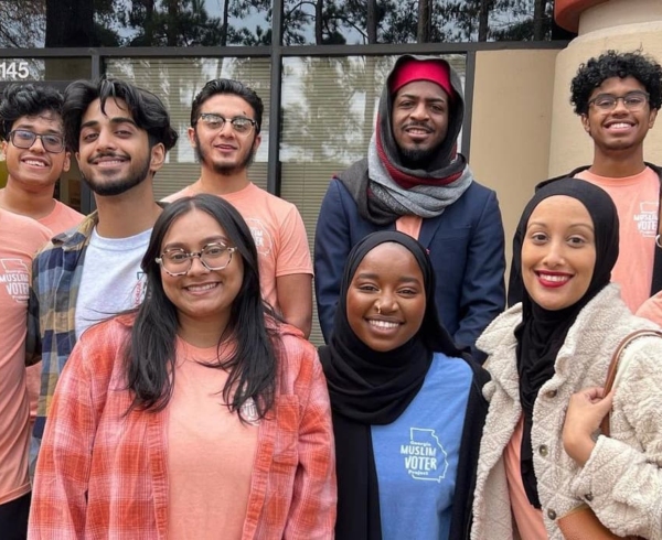 A group of organizers from the Georgia Muslim Voters Project, a Tides Healthy Democracy Fund grantee.